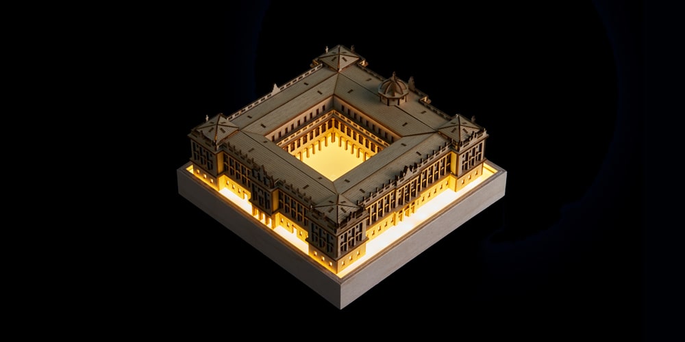 Palacio Real de Madrid iluminado